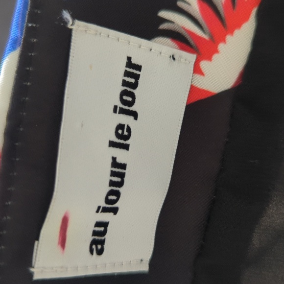 Elegant Black Parrot Print Dress - Picture 6 of 7